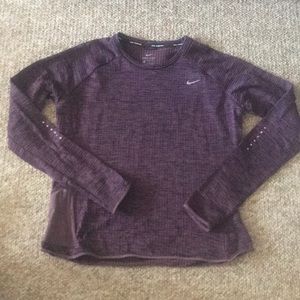 Nike Running winter shirt size Large NWT